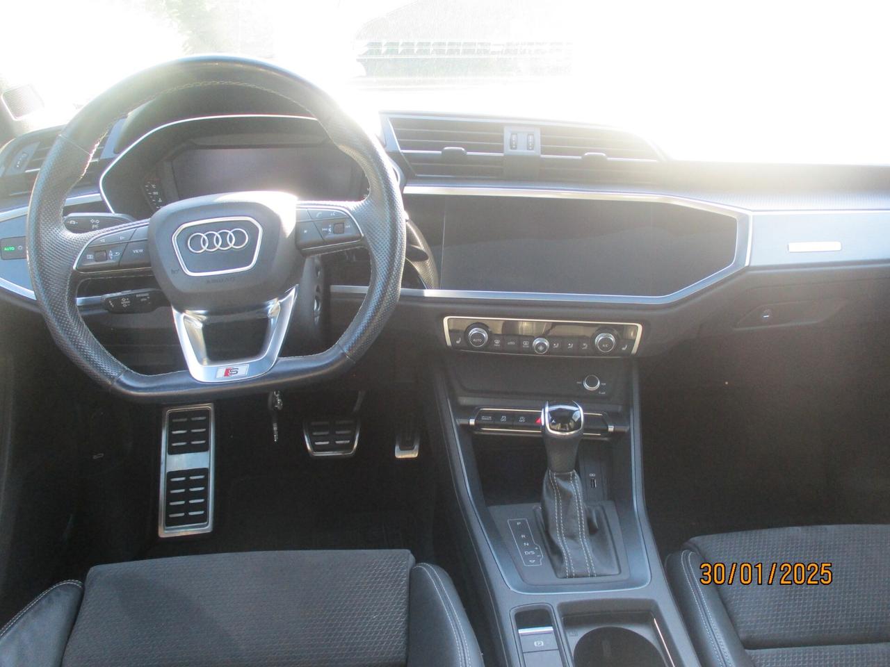 Audi Q3 SPB 40 TDI quattro S tronic S line edition