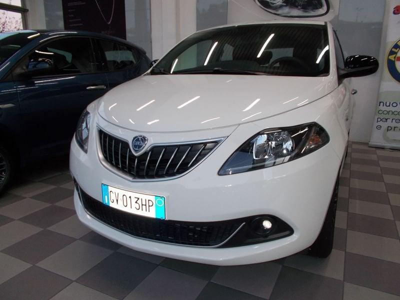 Lancia Ypsilon 1.0 FireFly 5 porte S&S Hybrid Platino 338.7575187 MASSARI MARCO