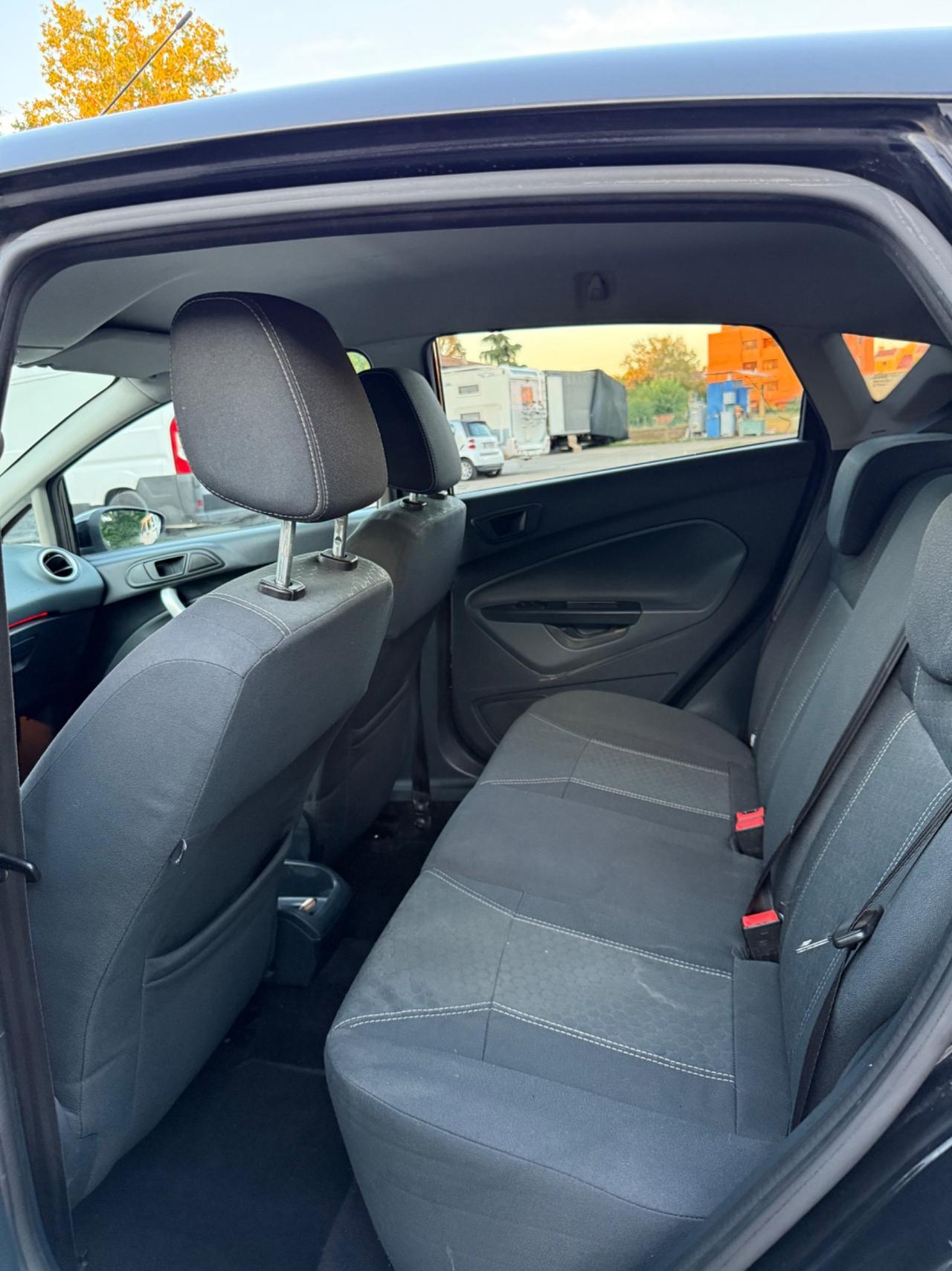 Ford Fiesta 1.4 TDCi 5p. Titanium