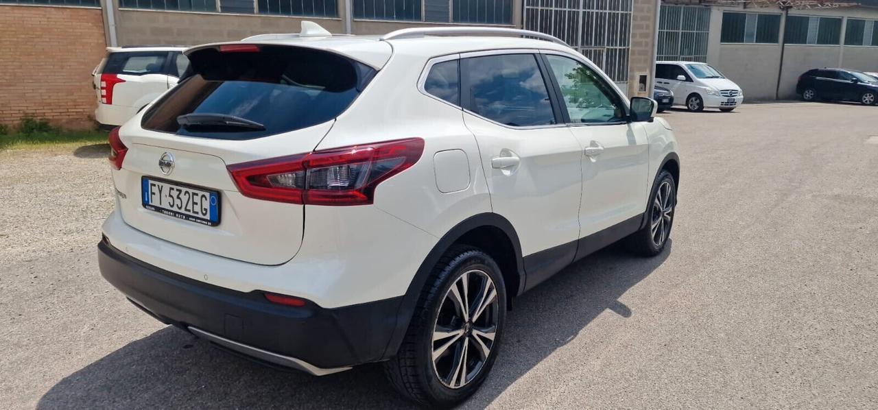 Nissan Qashqai 1.3 DIG-T 140 CV Tekna Dynamic Standard