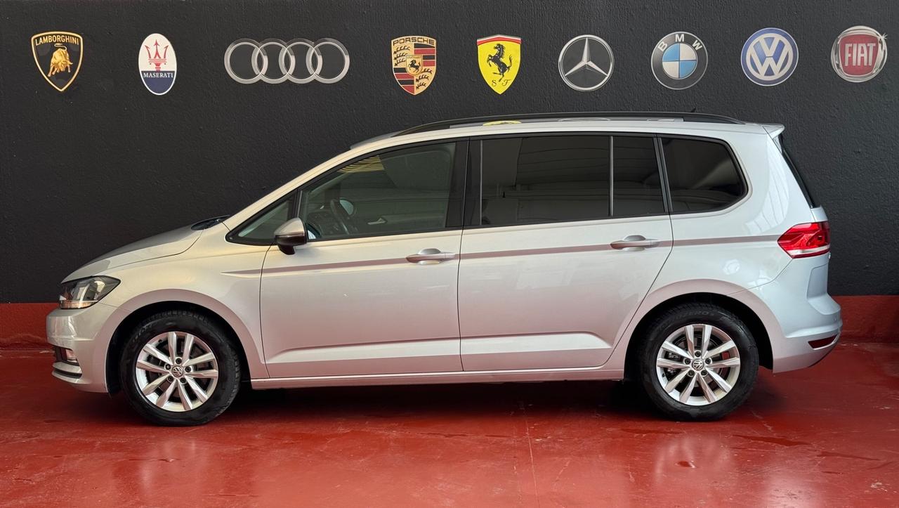 Volkswagen Touran 7 POSTI Diesel anno 2017
