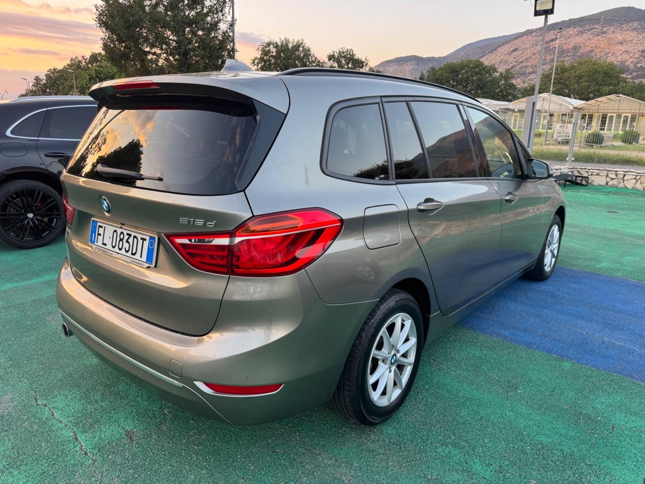 Bmw 2er gran Tourer 216d luxury 7 POSTI