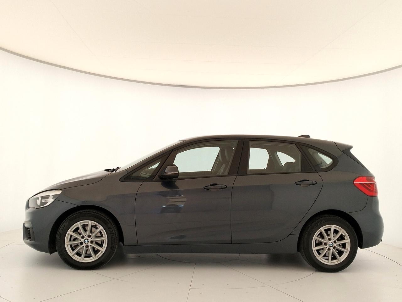 Bmw 2er Active Tourer 216d Advantage