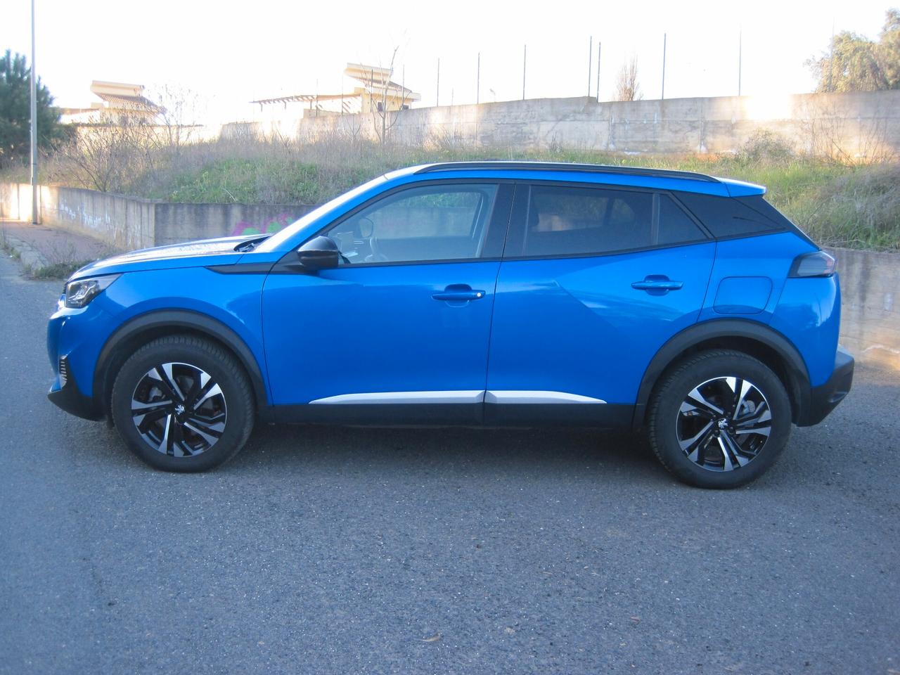 Peugeot 2008 BlueHDi 130 S&S EAT8 Allure