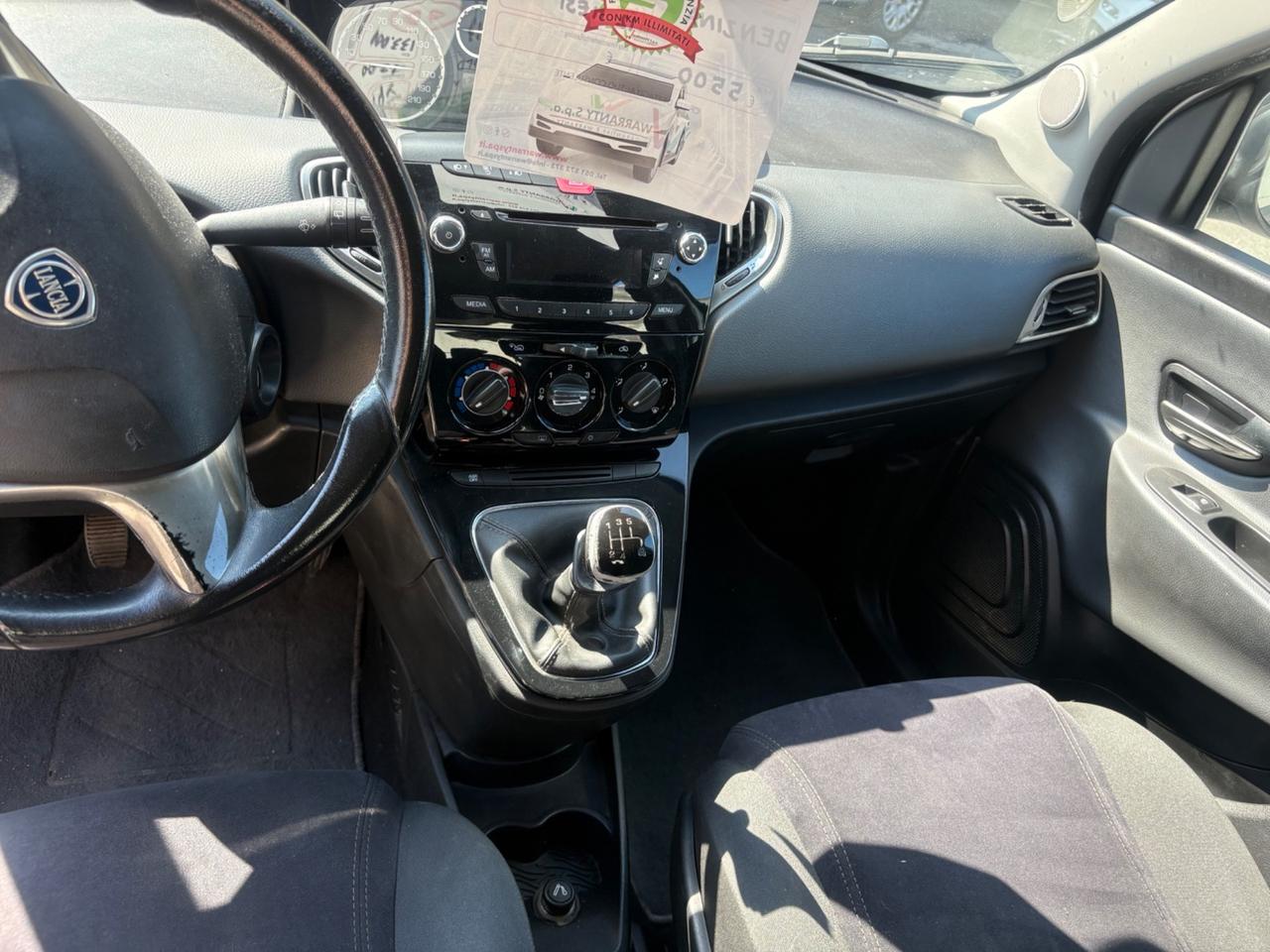 Lancia ypsilon 1.2 gold