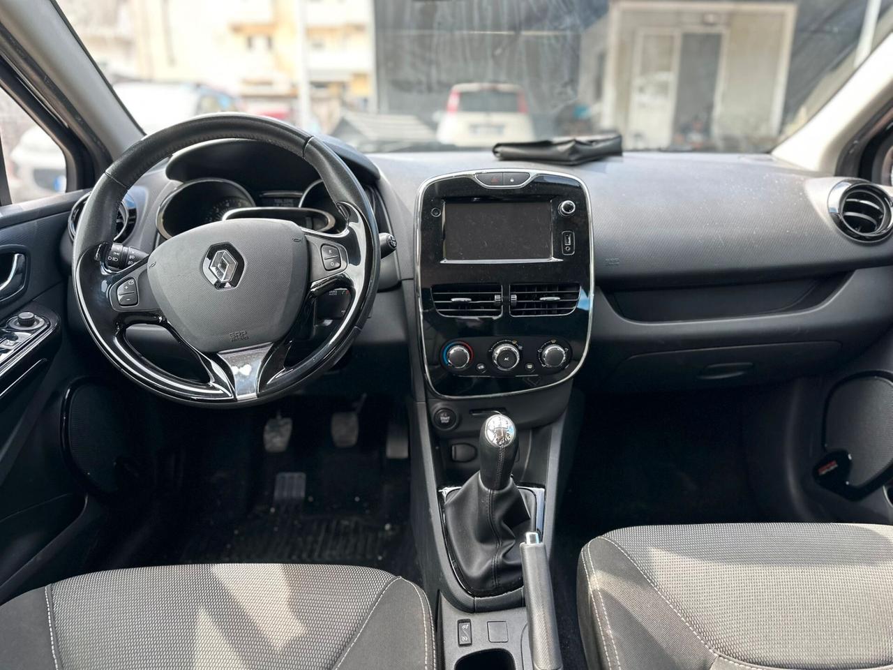 Renault Clio 1.5 dCi 8V 75CV 5 porte Live sinistrata incidentata