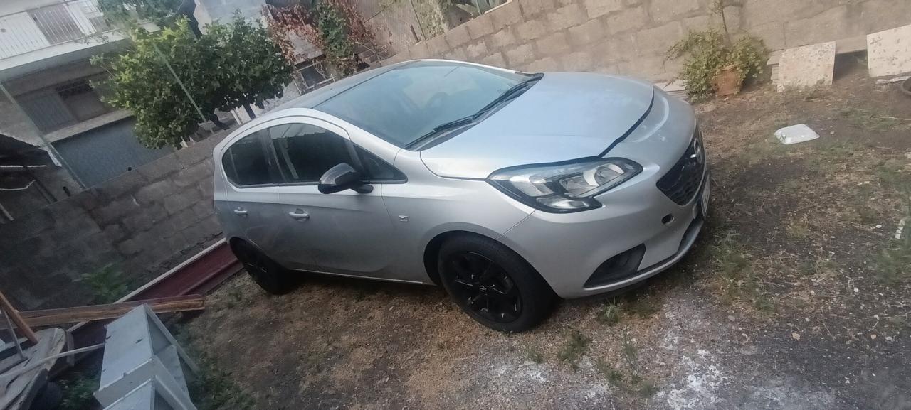 Opel Corsa 1.2 5 porte