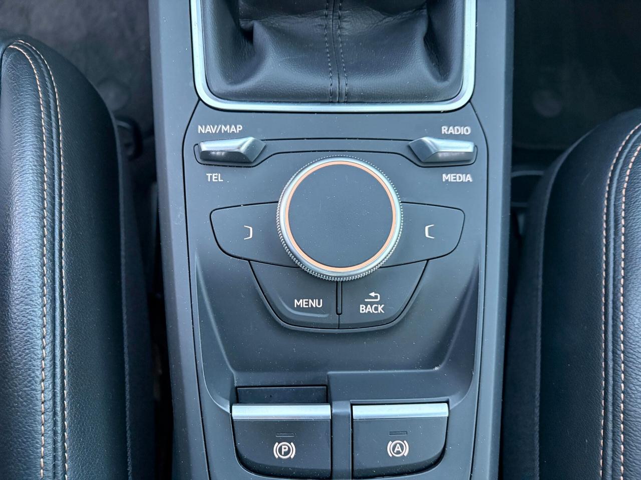 Audi Q2 1.6 TDI Business S-LINE