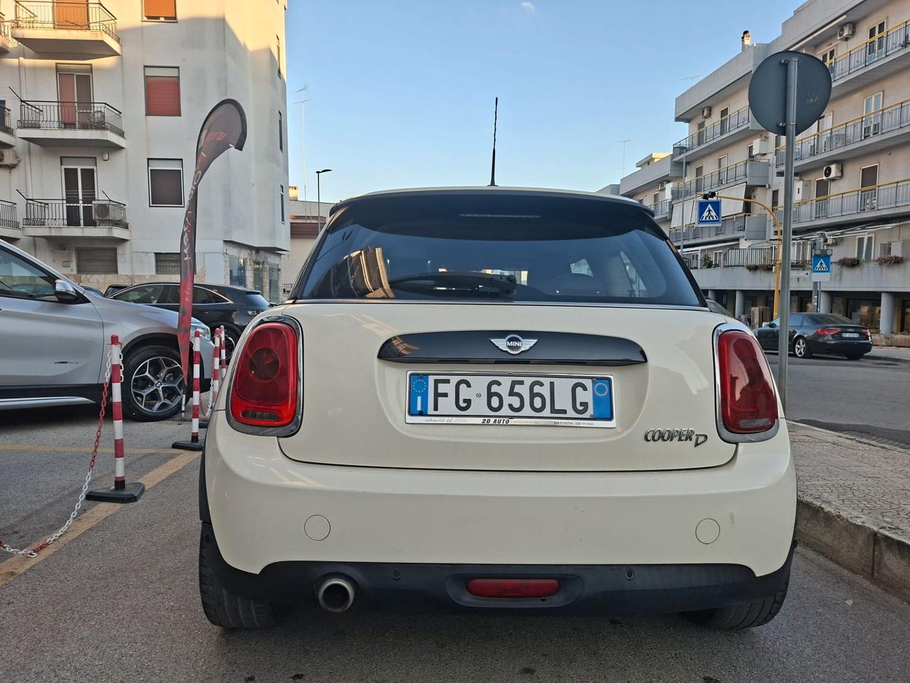 Mini 1.5 One D * Navi * Garantita 12 Mesi