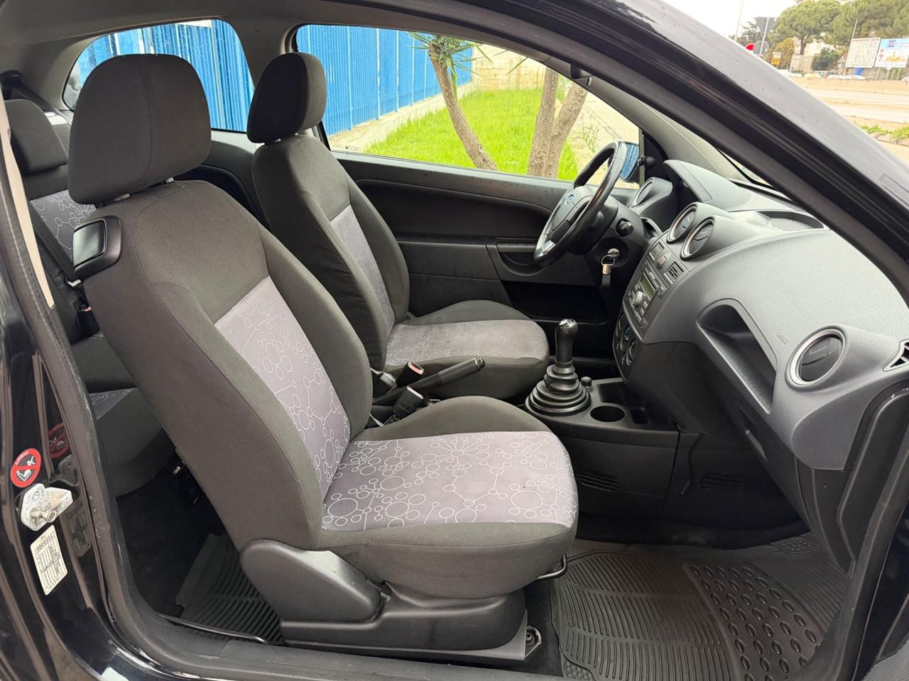 Ford Fiesta 1.2 benzina 75 cv 2008