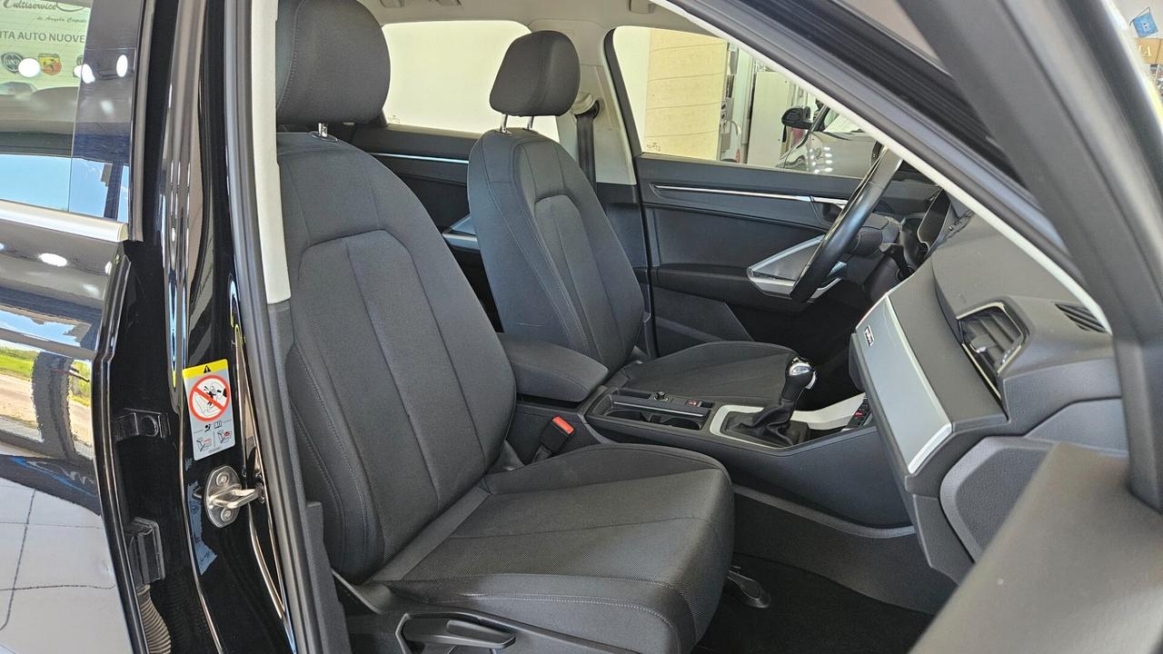Audi Q3 2.0 TDI 40 TDI Quattro S tronic Advanced