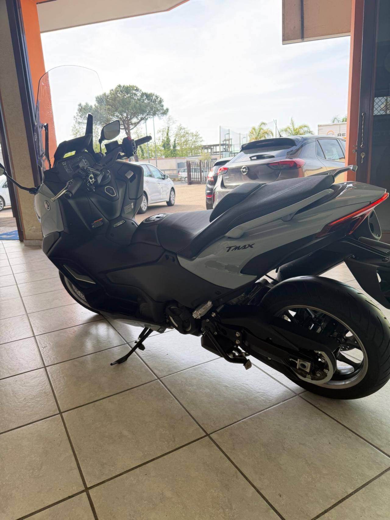 Yamaha T Max 560 Tech