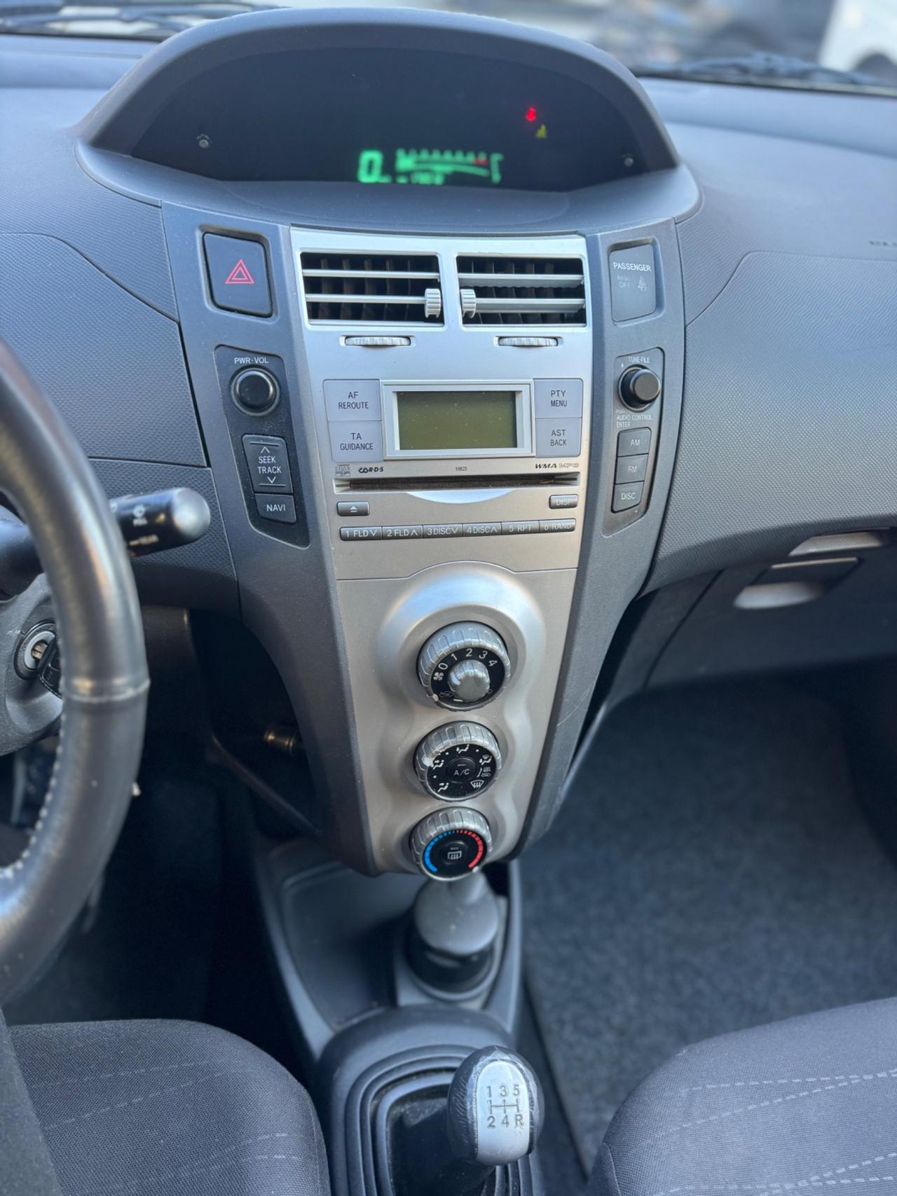 Toyota Yaris 1.0 3 porte Sol 2006