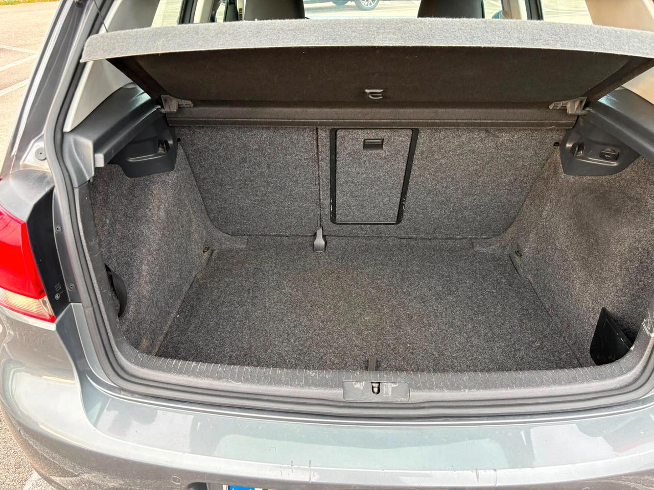 Volkswagen Golf 1.6 TDI DPF 5p. Highline