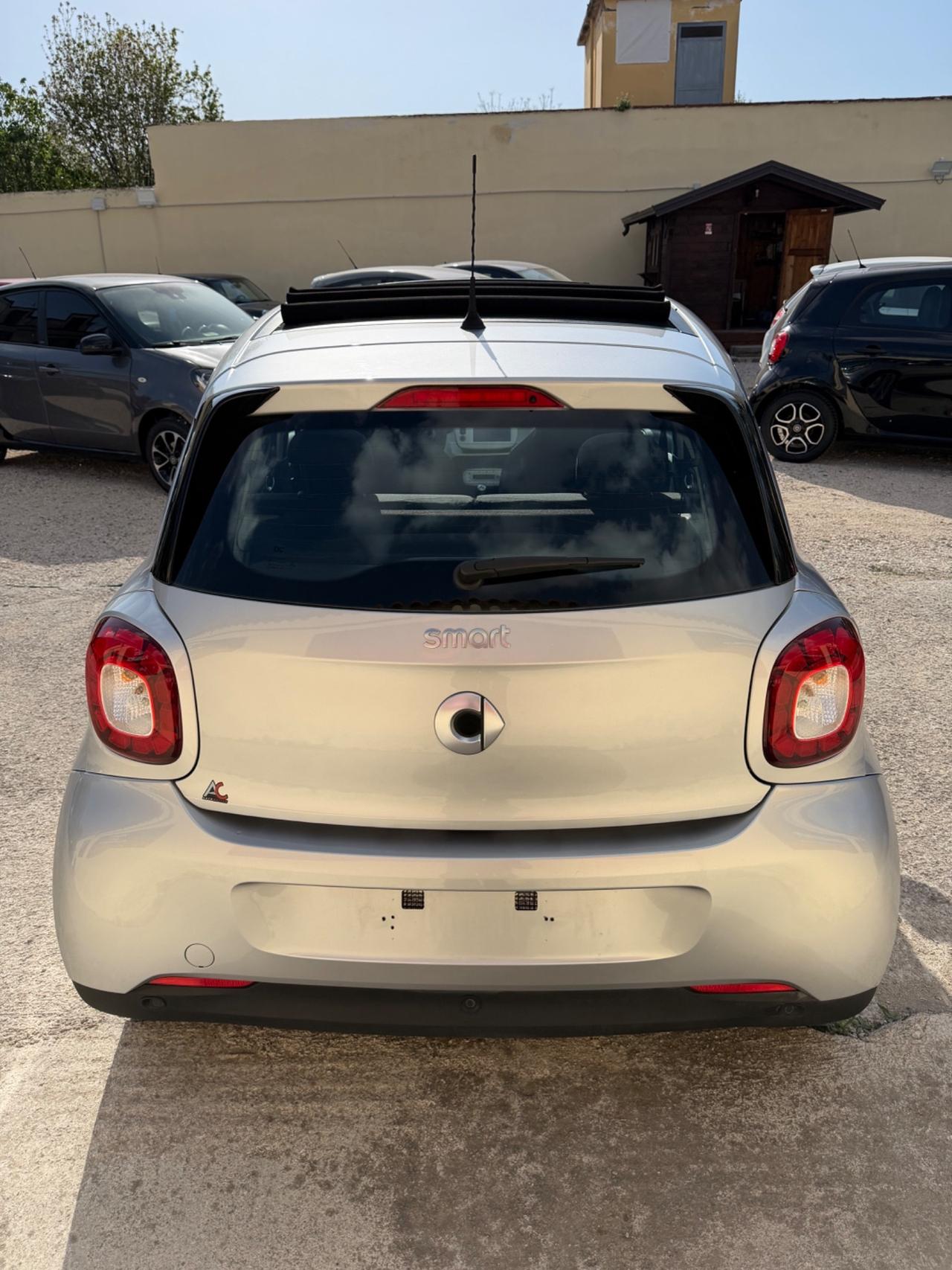 Smart ForFour 70 1.0 Passion