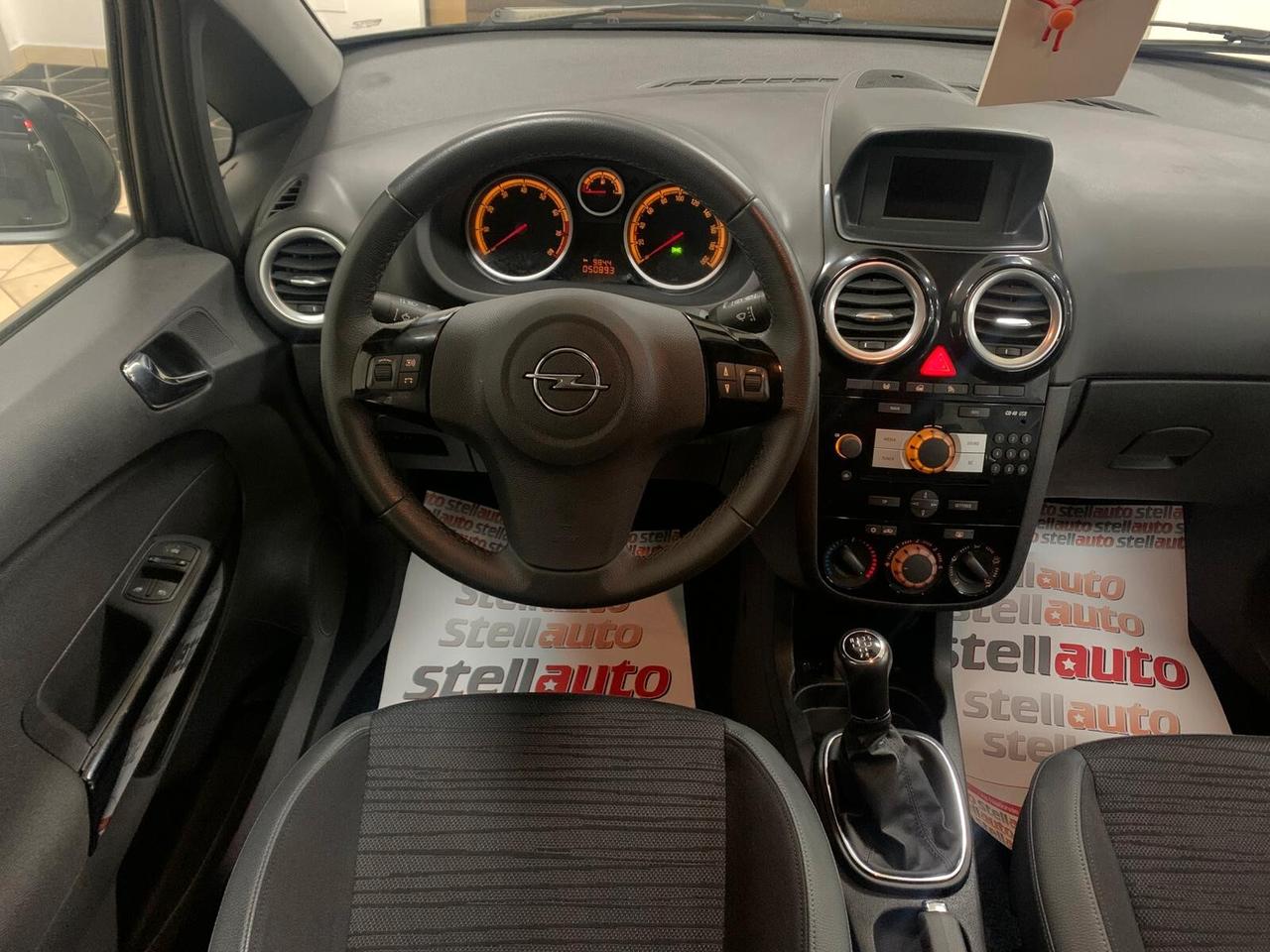 Opel Corsa 1.2 5 porte Sport