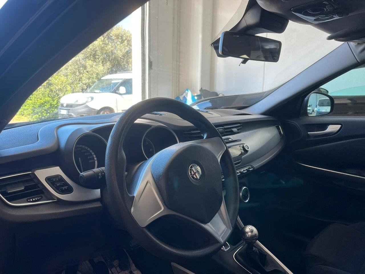 Alfa Romeo Giulietta 1.6 JTDm-2 105 CV Progression