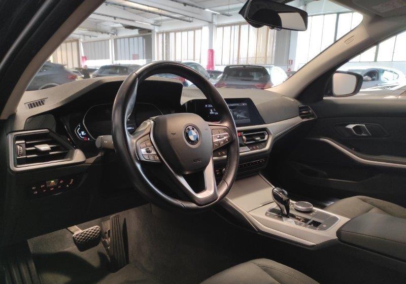 BMW Serie3(G20/21/80/81 - 320d 48V xDrive Touring Business Advantage