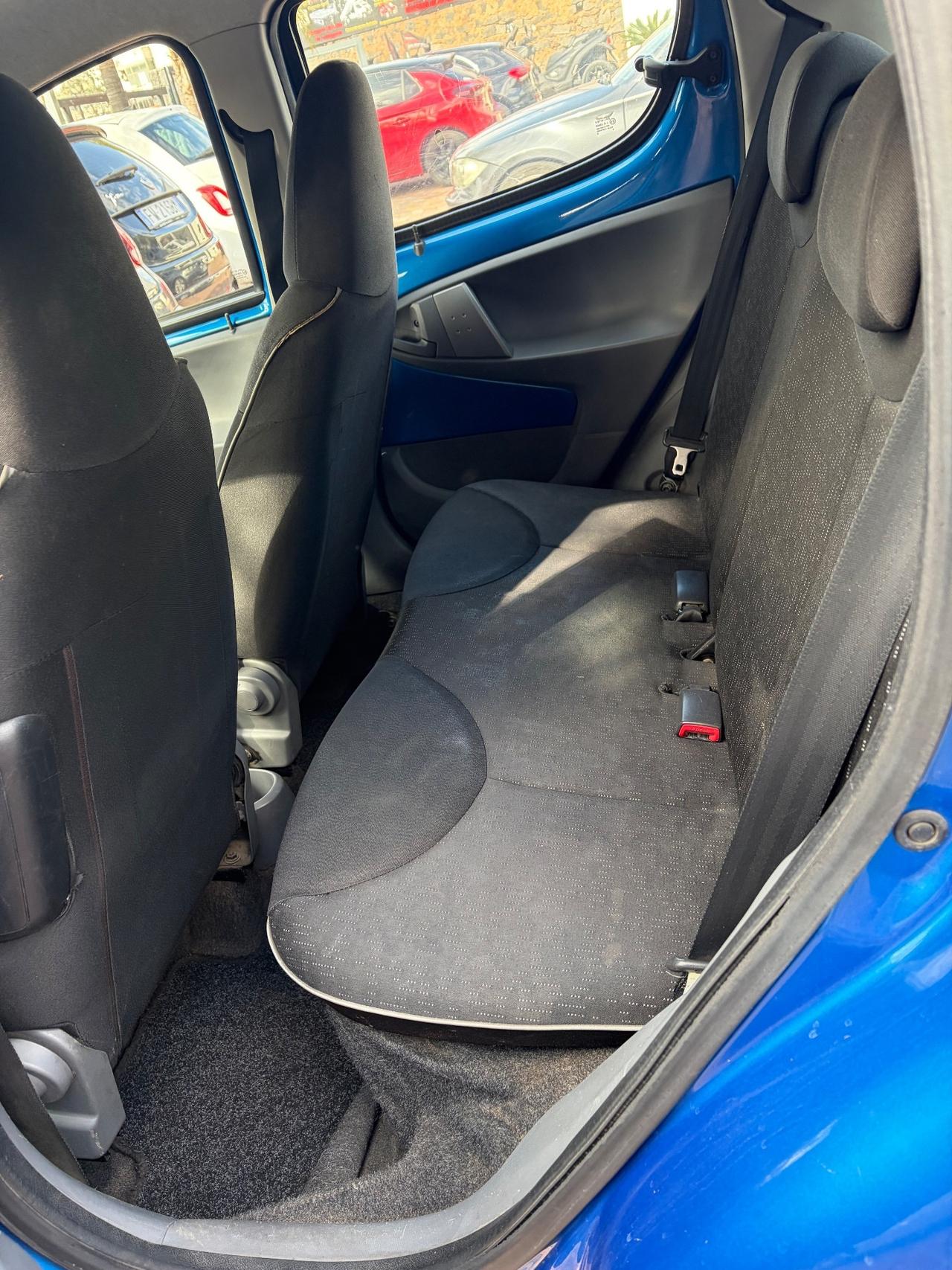 Peugeot 107 1.0 68CV 5p. Plaisir 2Tronic