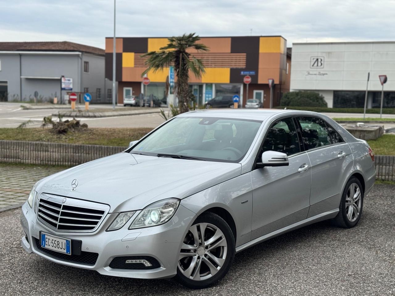 Mercedes-benz E 220 CDI 170cv Automatico Avantgarde