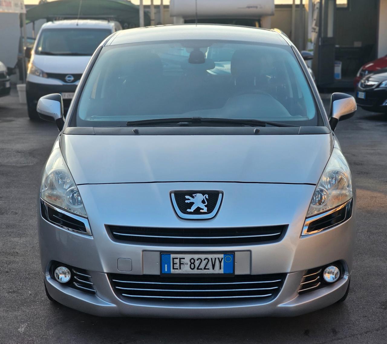 Peugeot 5008 1.6 HDi 112CV Premium 7 posti