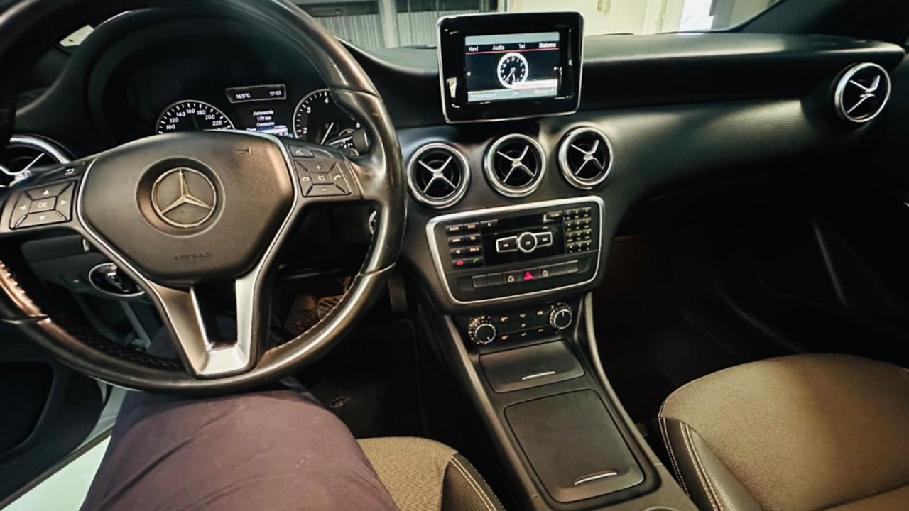 Mercedes-benz A 180 d Automatic. EURO 6b