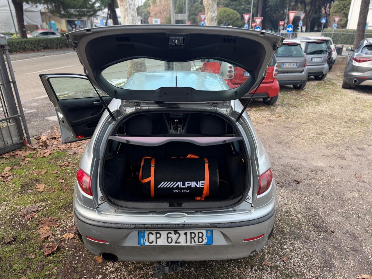 Alfa Romeo 147 1.9 JTD 115CV Distinctive G.Traino