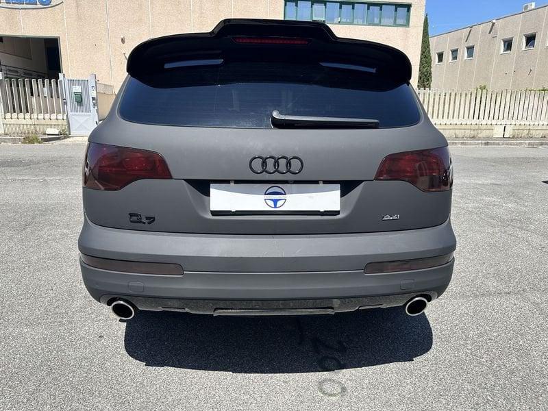 Audi Q7 Audi Q7 3.0 TDI V6 Quattro Tiptronic 232cv