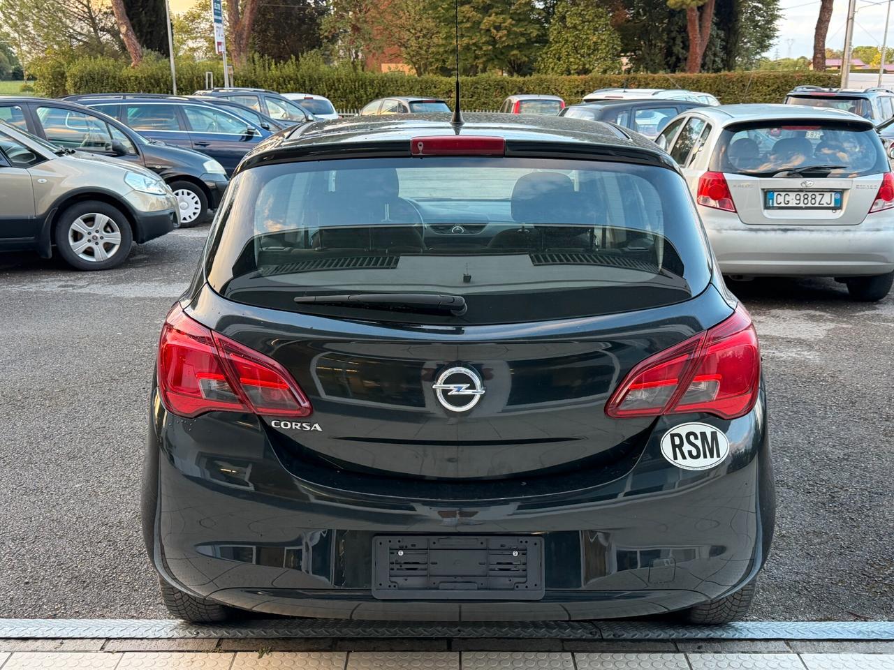 Opel Corsa 1.4 90CV GPL Tech 5 porte Cosmo
