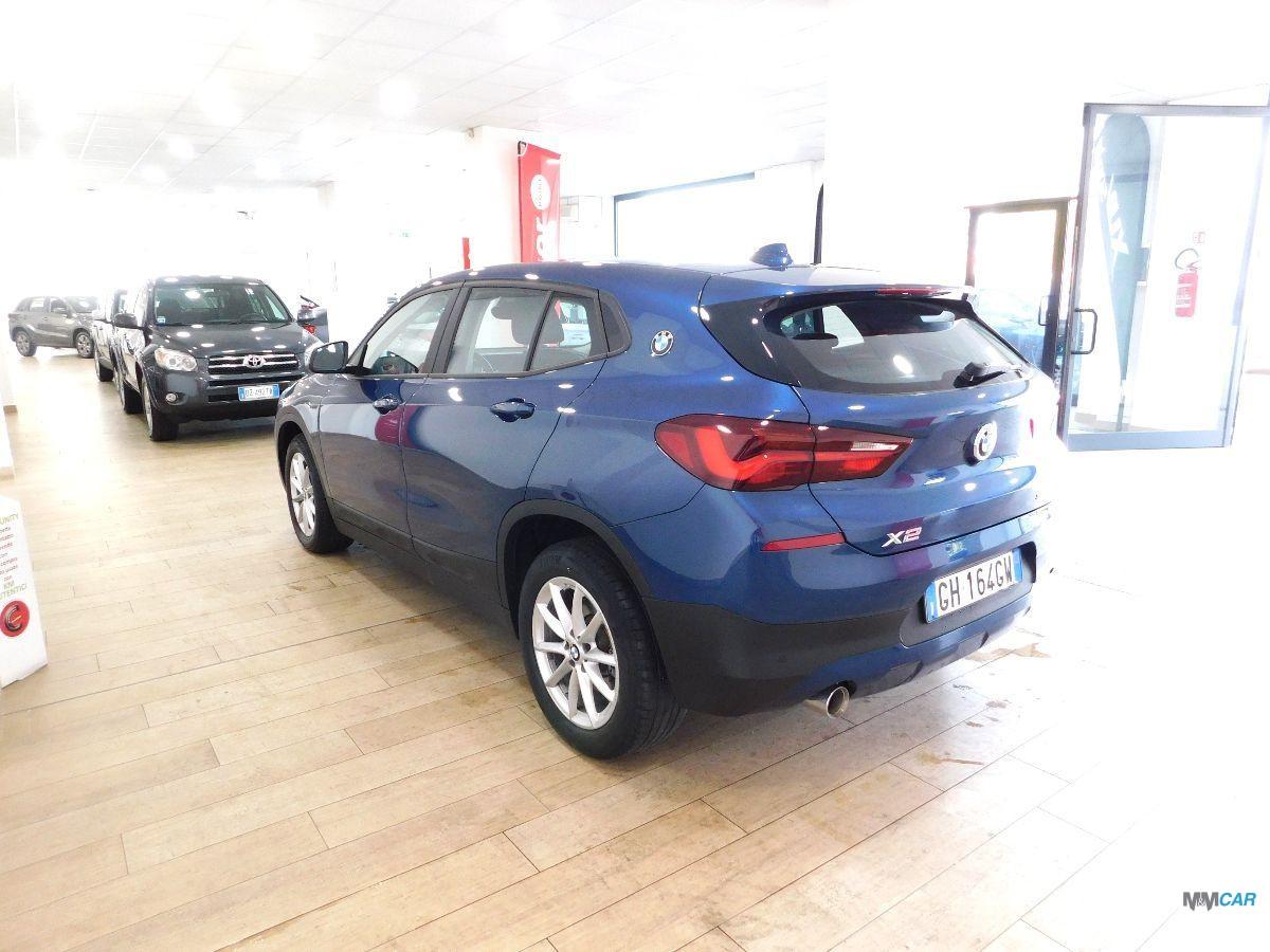 BMW - X2 - sDrive16d Business-X