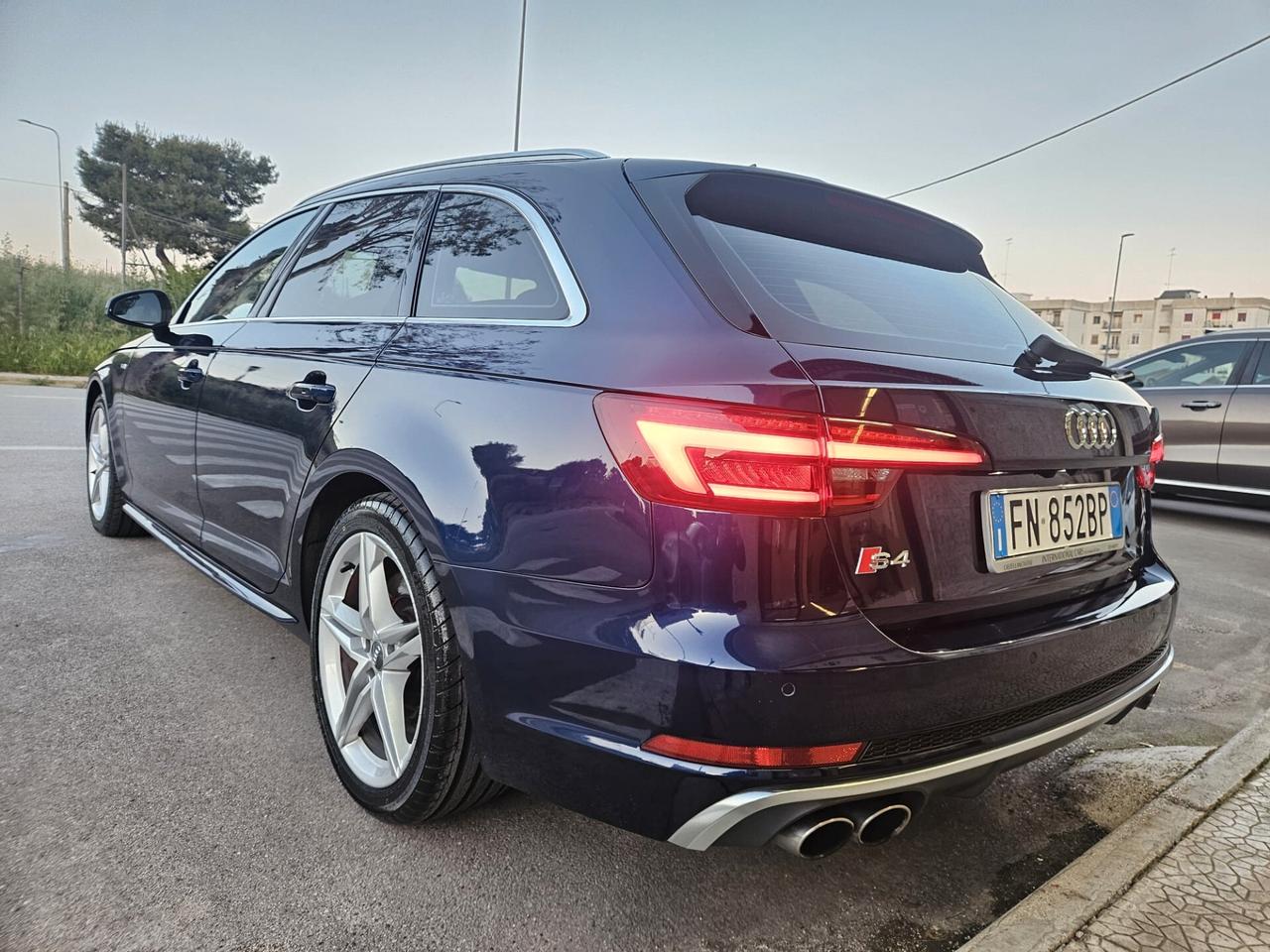 Audi S4 Avant 3.0 TFSI 353cv Quattro FULL IVA ESPOSTA