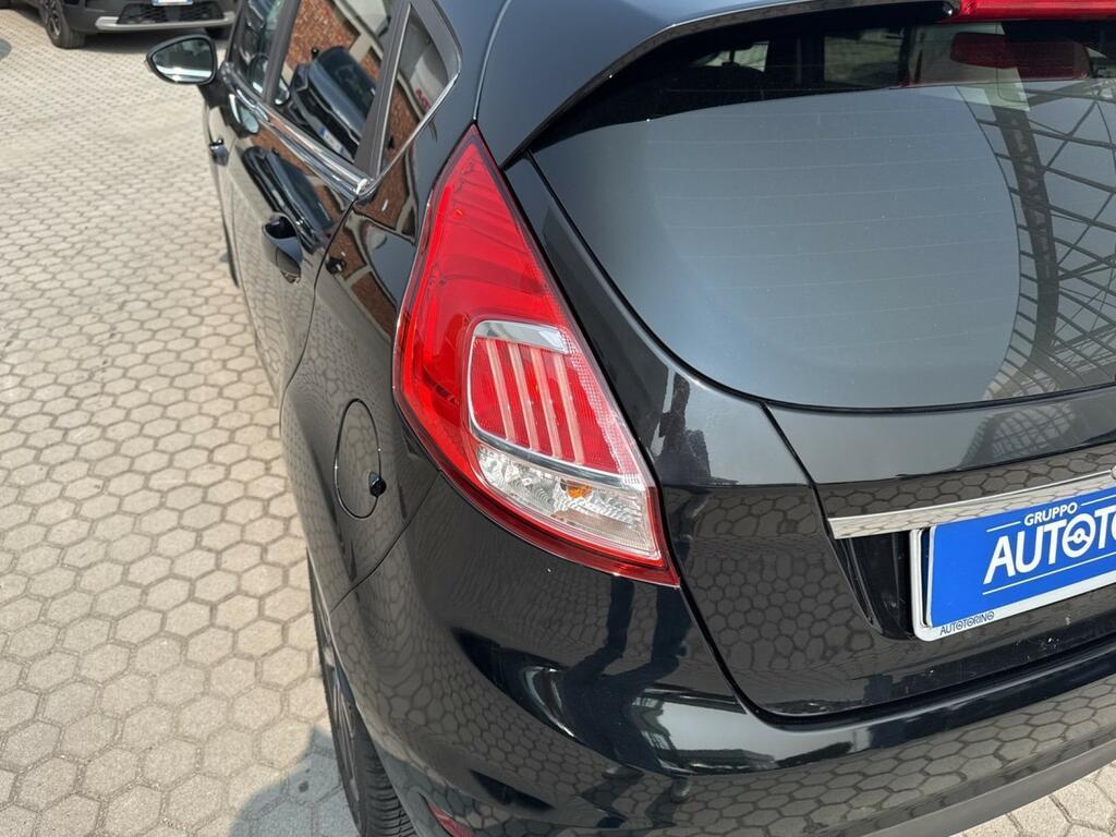 Ford Fiesta 5 Porte 1.2 Titanium