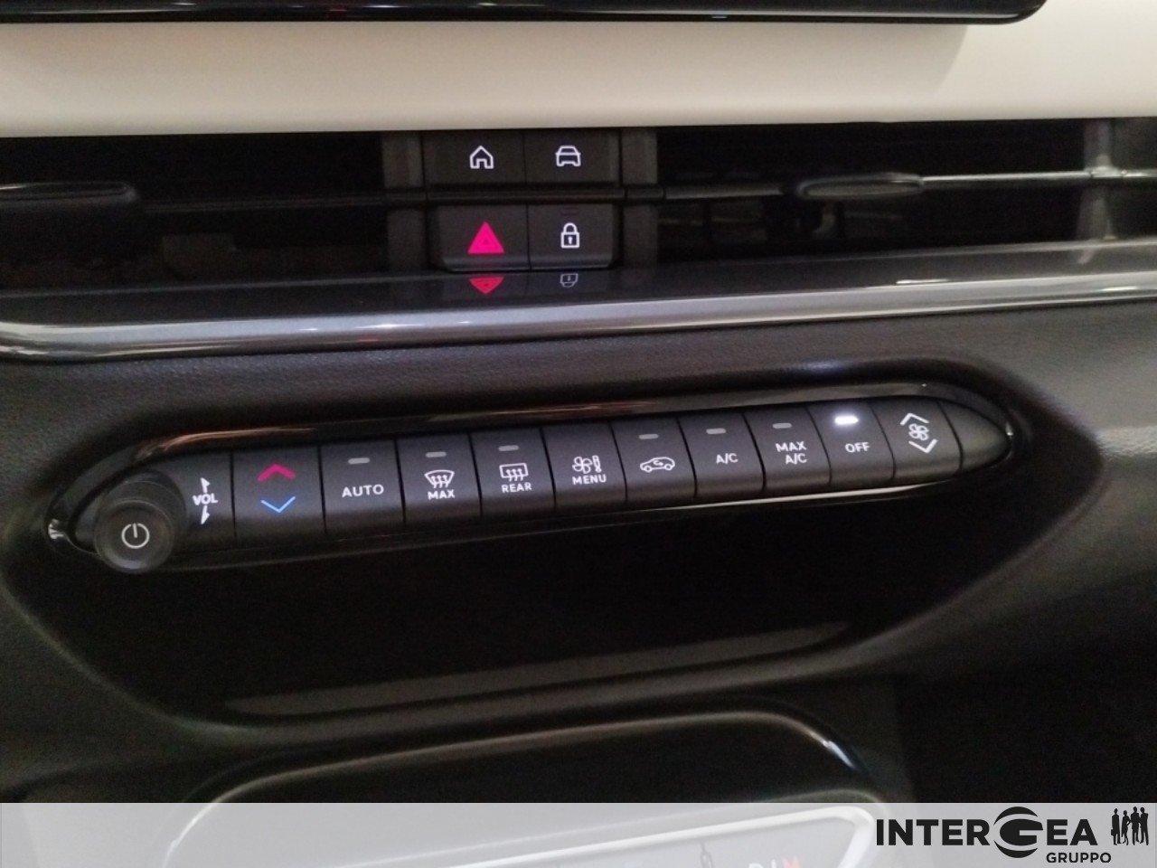 FIAT 600 1.2 hybrid La Prima II 110cv auto