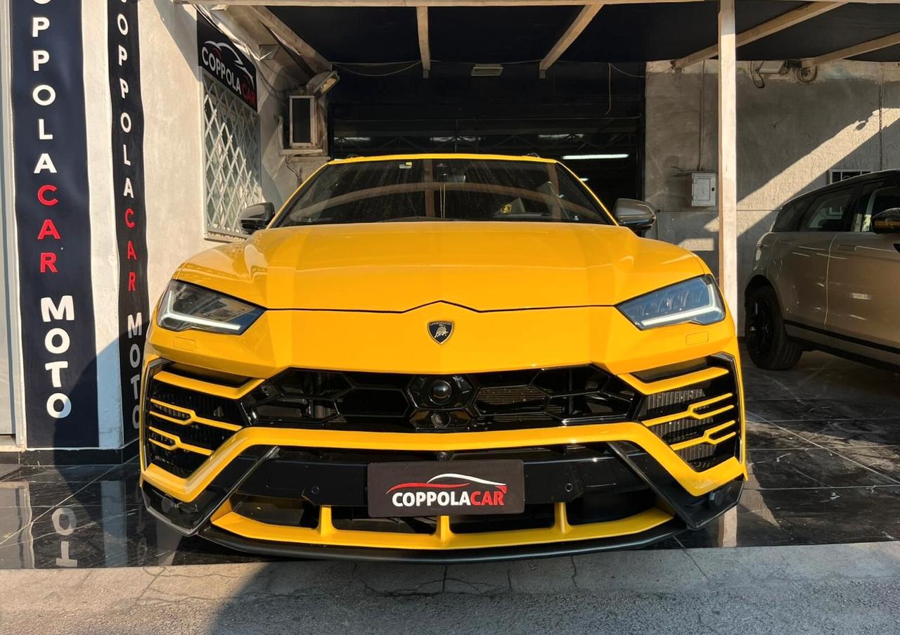 LAMBORGHINI URUS 4.0 650 CV SCARICO AKRAPOVIC STRAFULL VAL. PERMUTE