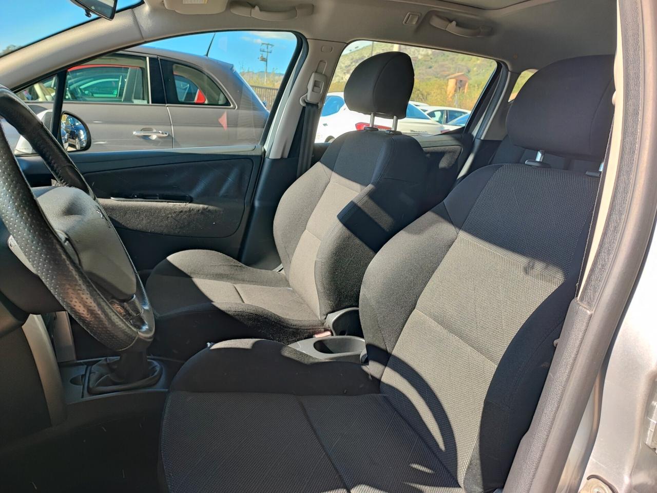 Peugeot 207 1.6 HDi 110CV SW XS Ciel