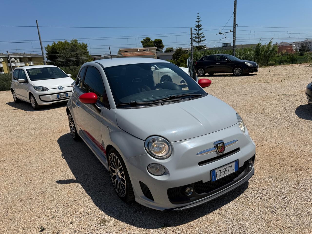 Abarth 500 1.4 Turbo T-Jet 2014 8.999€ PERMUTE