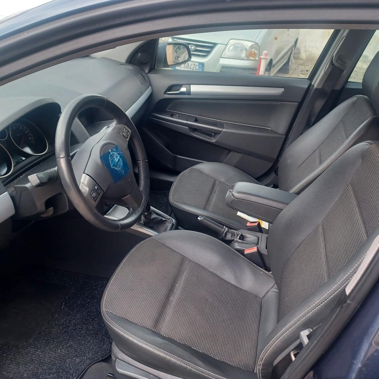 UNICO PROPRIETARIO TAGLIANDI UFFICIALI ASTRA 1.7 TDI SW