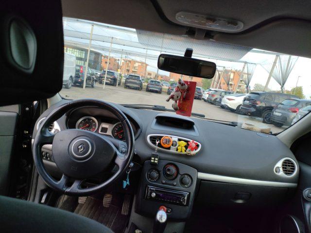 RENAULT Clio 1.2 16V 3 porte Confort