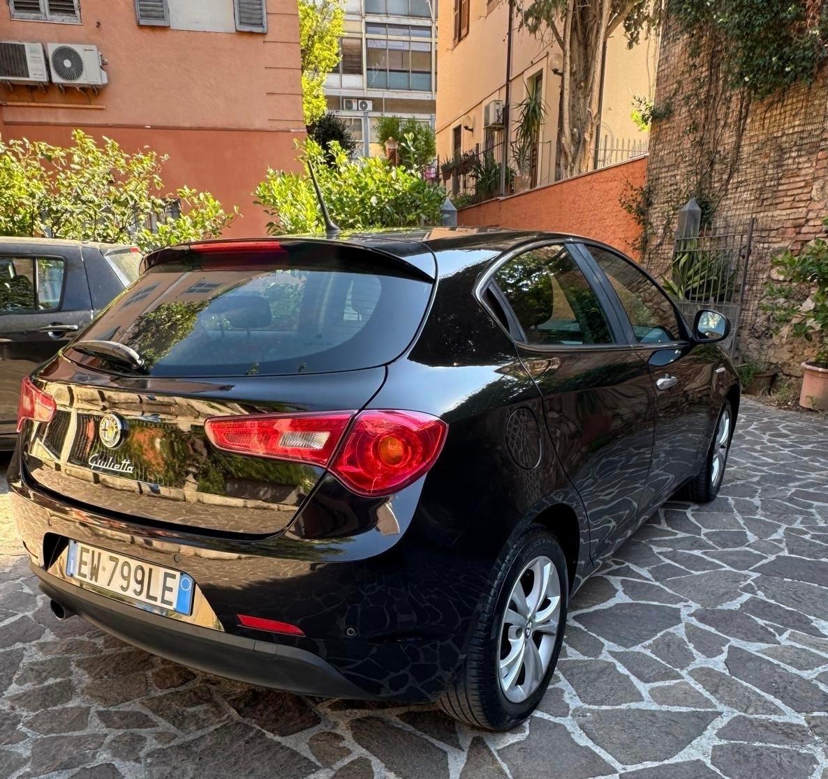 Alfa Romeo Giulietta 1.6 JTDm-2 105 CV Exclusive