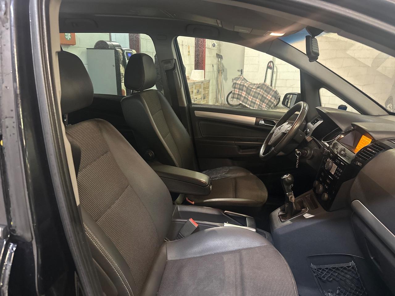 Opel Zafira 1.9 16V CDTI 150CV Cosmo