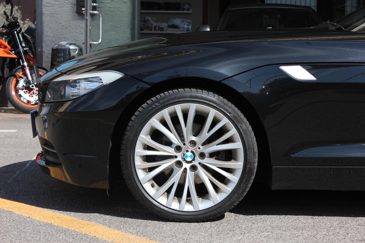 Bmw Z4 2.3 I S-DRIVE 6 MARCE 205 CV FULL OPTIONAL NAVY PRO PELLE