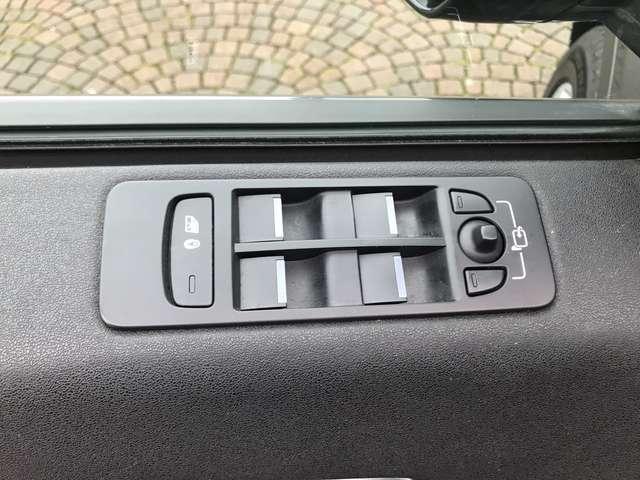 Land Rover Discovery Sport discovery sport 2.0 td N1 - 5 posti