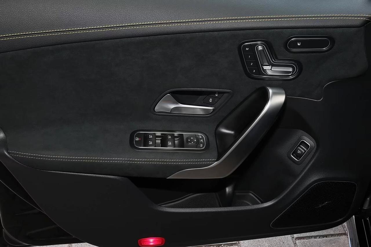 Mercedes-benz CLA 45 AMG S 4Matic+ Line Premium Plus