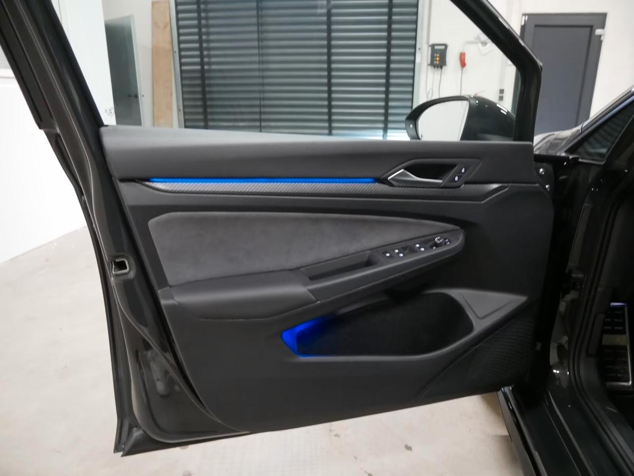 Volkswagen Golf 1.5 TSI EVO ACT R-Line