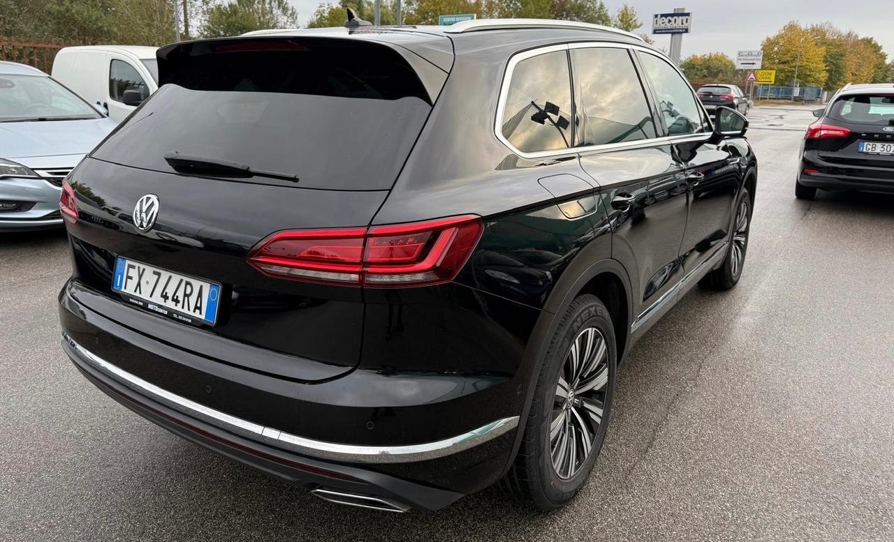 VOLKSWAGEN TOUAREG 3.0 V6 ADVANCED 231CV - FULL LED, VIRTUAL COCKPIT, PELLE