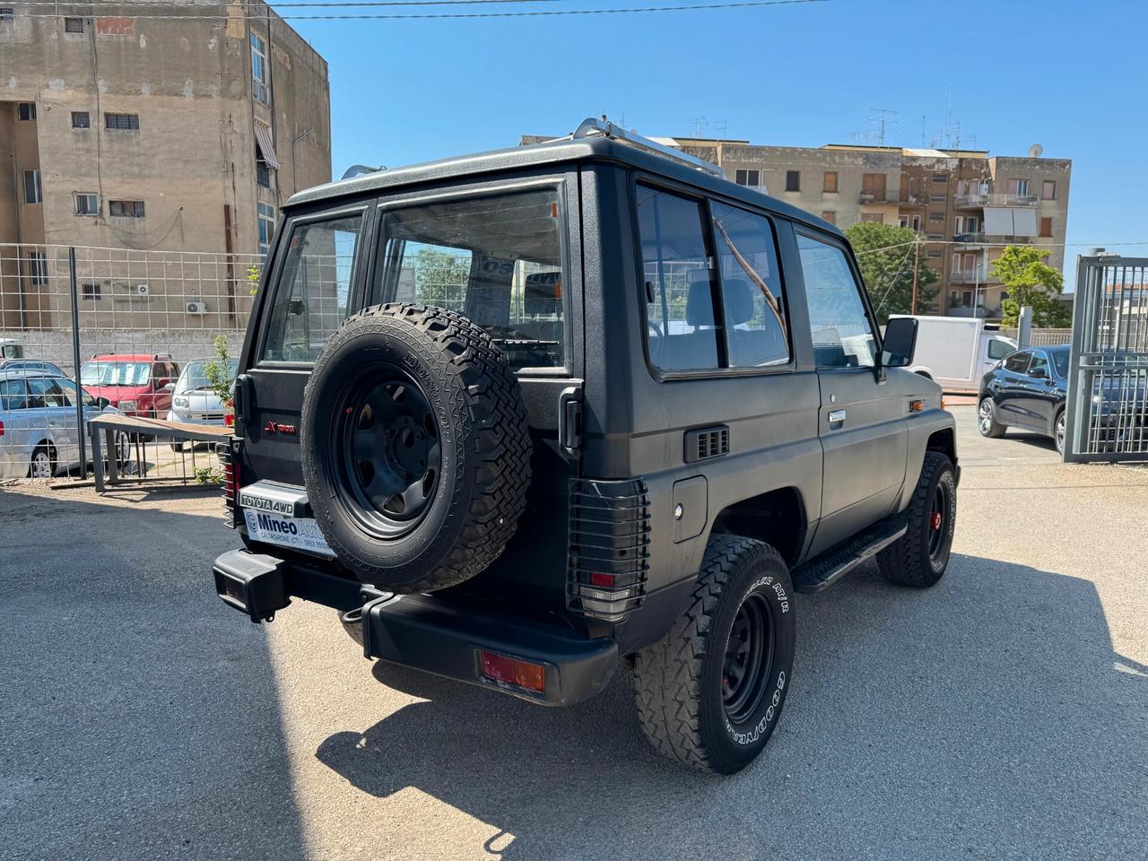 Toyota Land Cruiser II 2.5 turbodiesel Hard-top BJ73