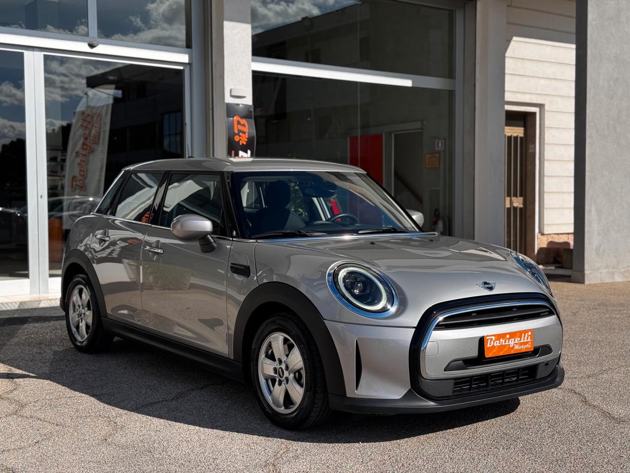 Mini 1.5 Cooper Essential, Aziendale, Iva deducibile