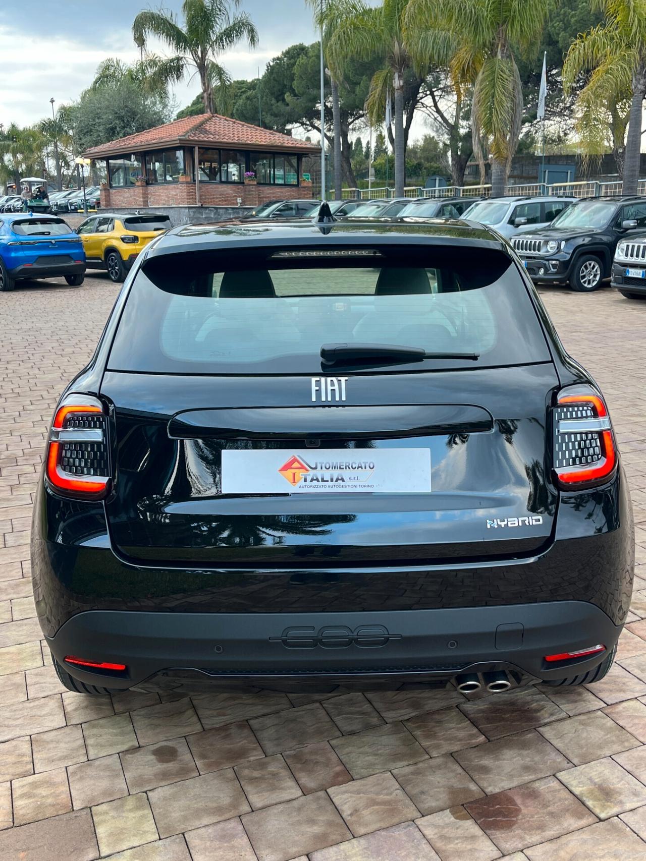 Fiat 600 Hybrid 100 CV DCT MHEV