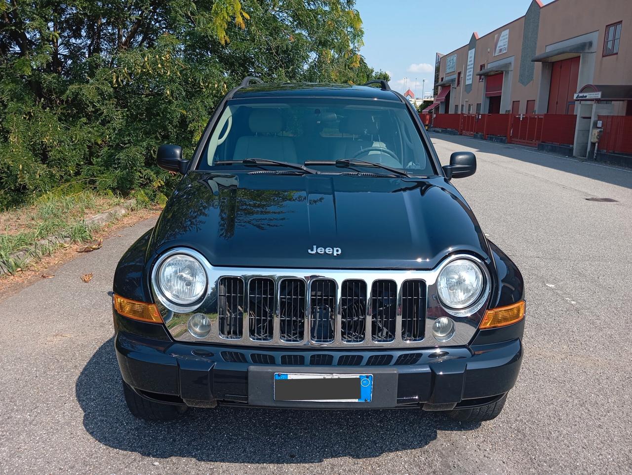 Jeep Cherokee 4X4 2.8 CRD gancio traino valuto permute