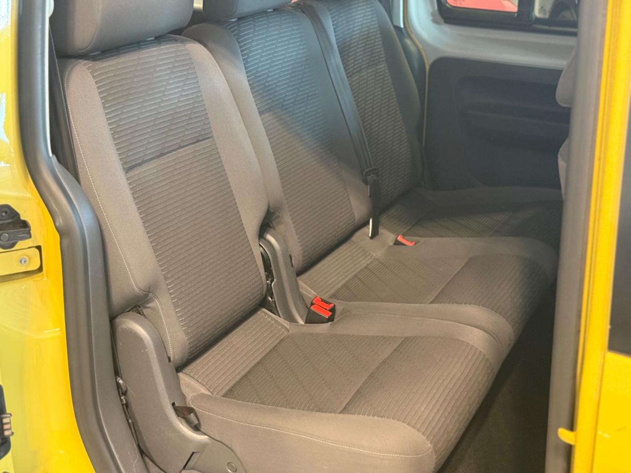 Volkswagen Caddy 1.6 TDI 7 POSTI! MAXI
